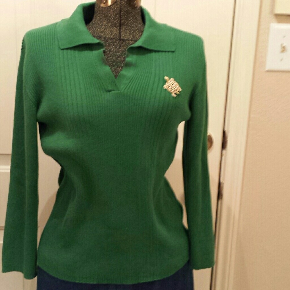 EUC Casual Corner Green Light Weight Sweater - Picture 3 of 5
